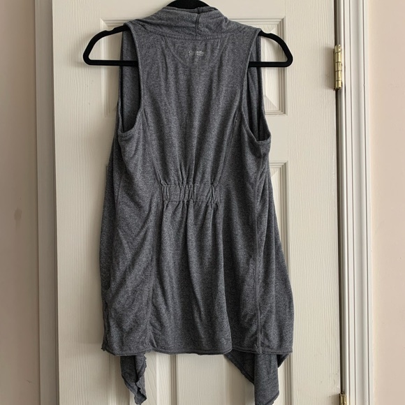 Flowy Grey Calvin Klein Performance Cardigan/Vest - Picture 2 of 4